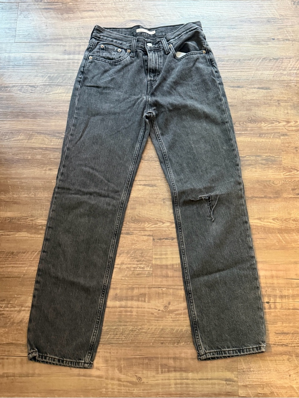 Levi's High-Rise Straight Leg Jeans in Charcoal Black